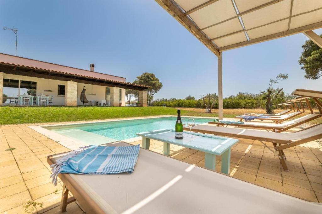 לצ'ה Villa Salento מראה חיצוני תמונה